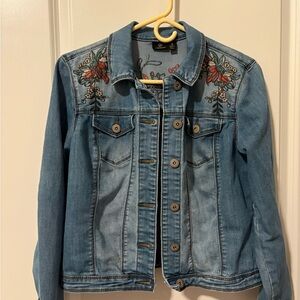 Versona Blue Denim Jacket with Floral Embroidery